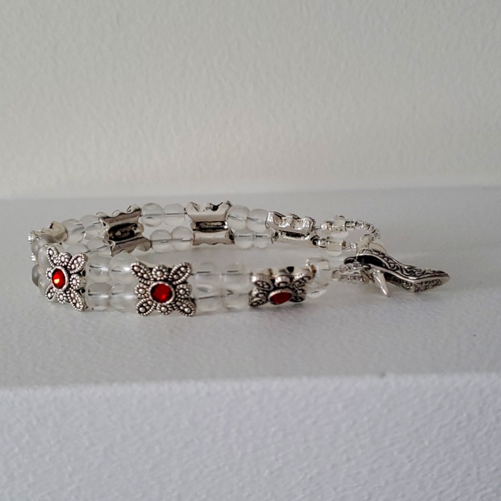 Bracelet silver and red gems
